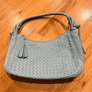 Elegant Woven Leather Talbots Shoulder Bag - Light Blue